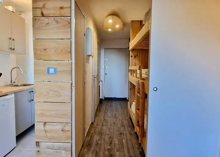 La Tete Dans Les Etoiles, 4 Adultes, 3 Enfants Apartment